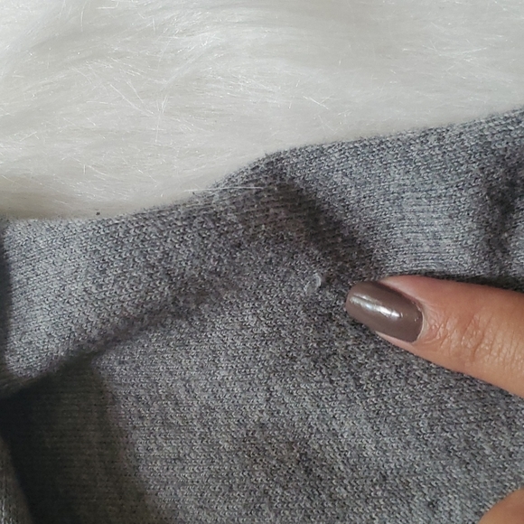 GUC button down cardi - Picture 6 of 6